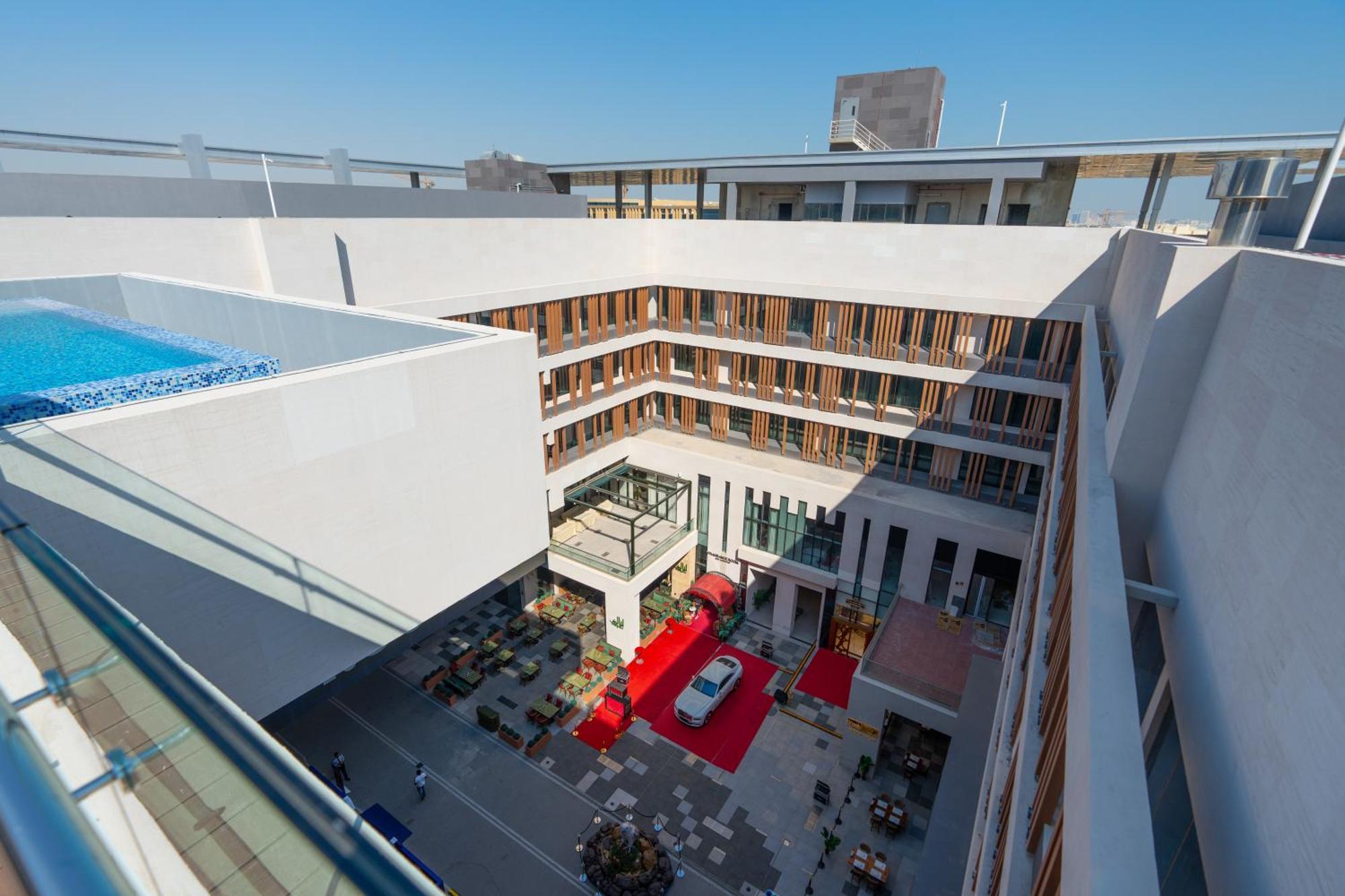 West Walk Retaj Hotel Al Rayyan Kültér fotó
