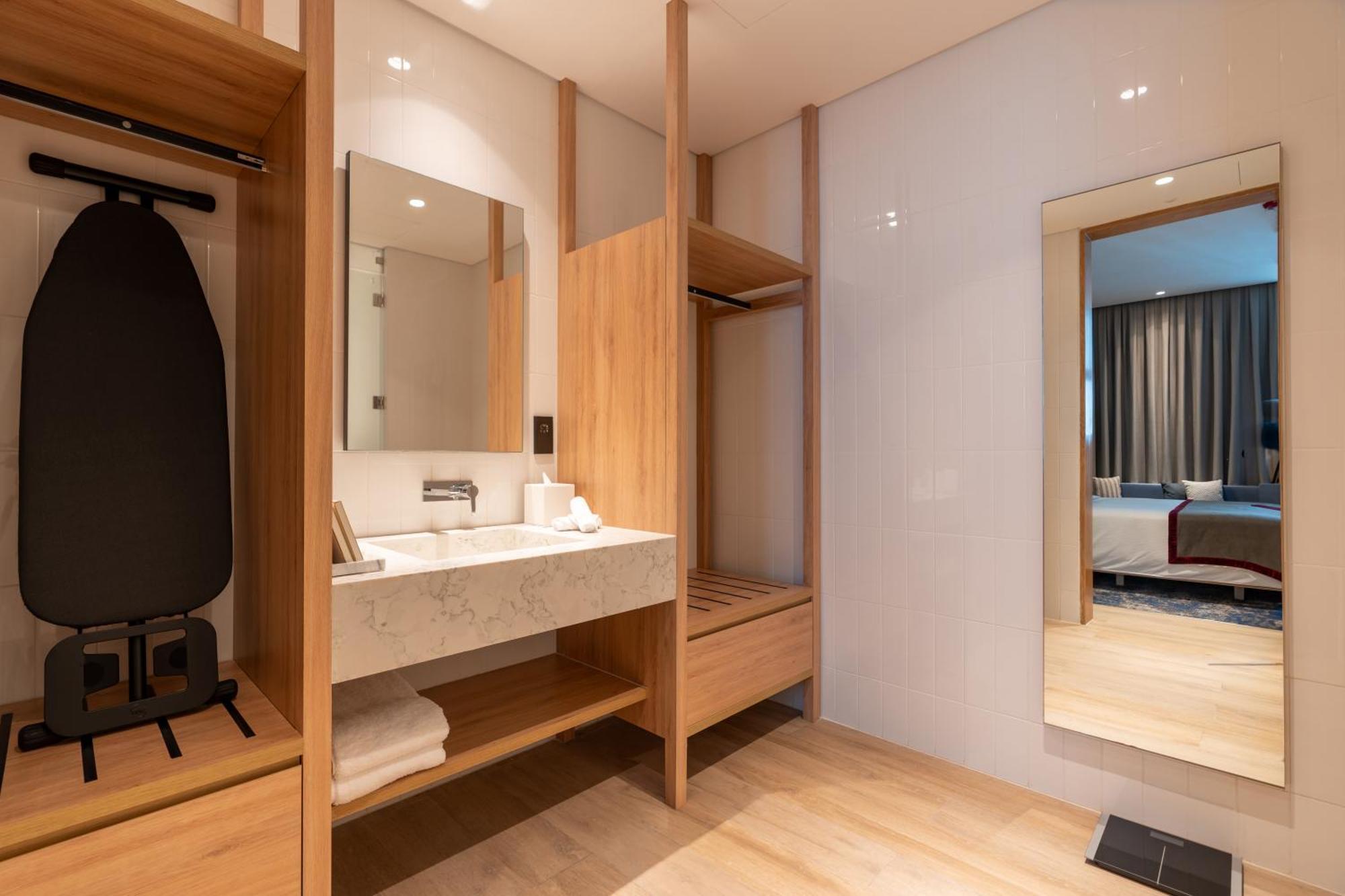 West Walk Retaj Hotel Al Rayyan Kültér fotó
