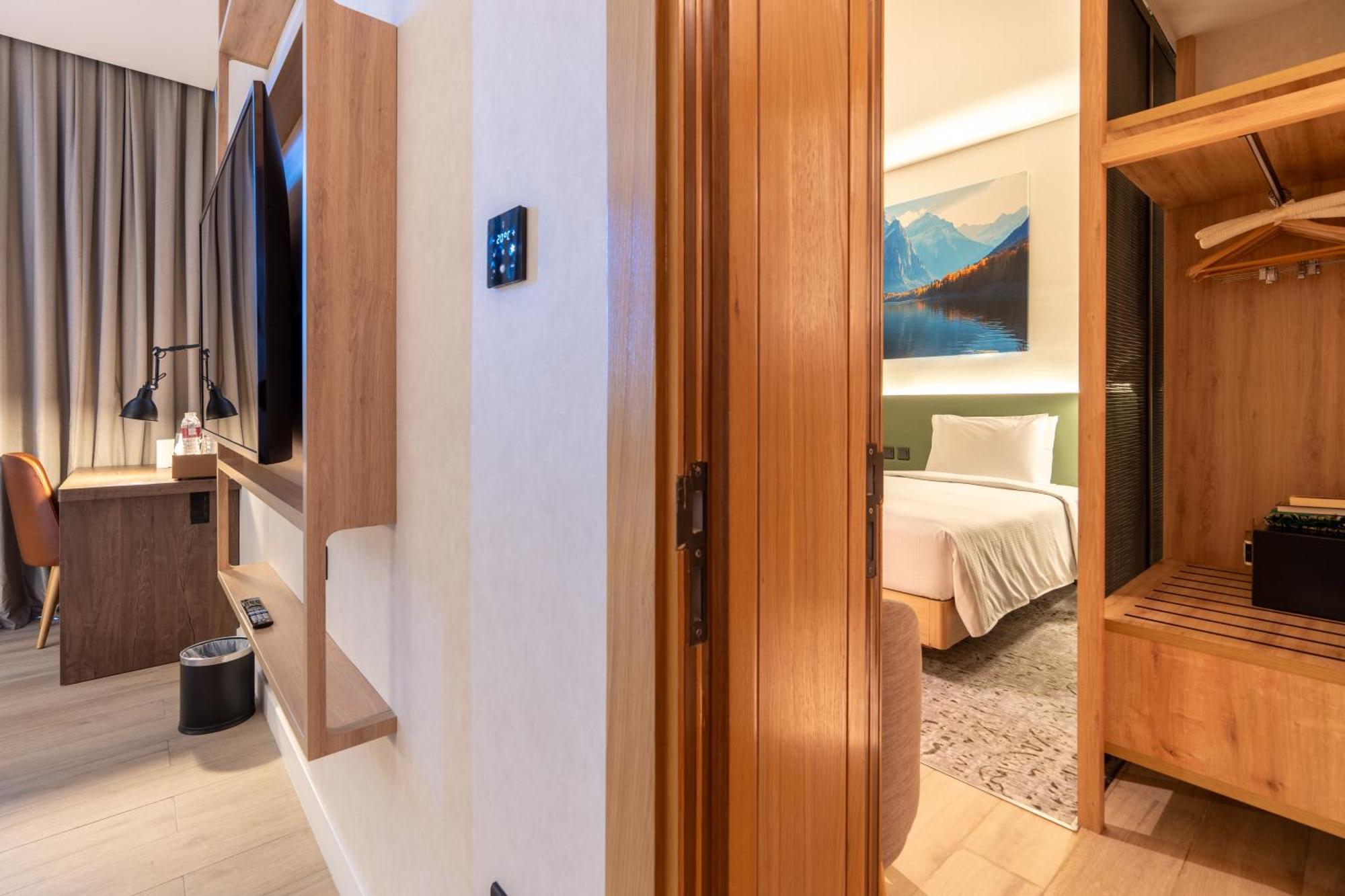 West Walk Retaj Hotel Al Rayyan Kültér fotó
